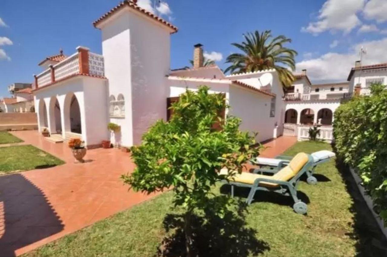 Villa Tranquila Para 8 Personas En Cambrils Luaran gambar